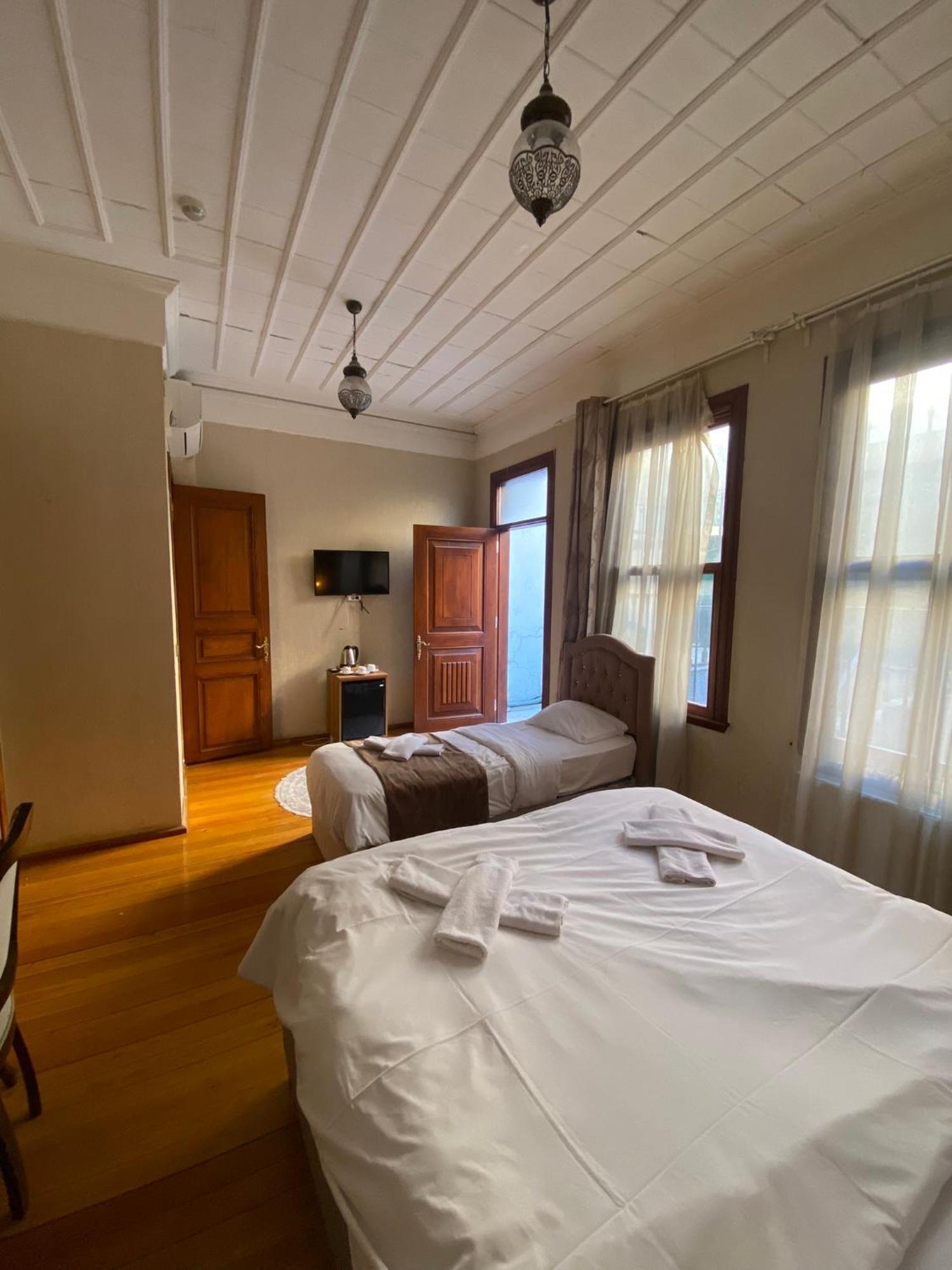 Amida&nurayhousehotel Hotel *