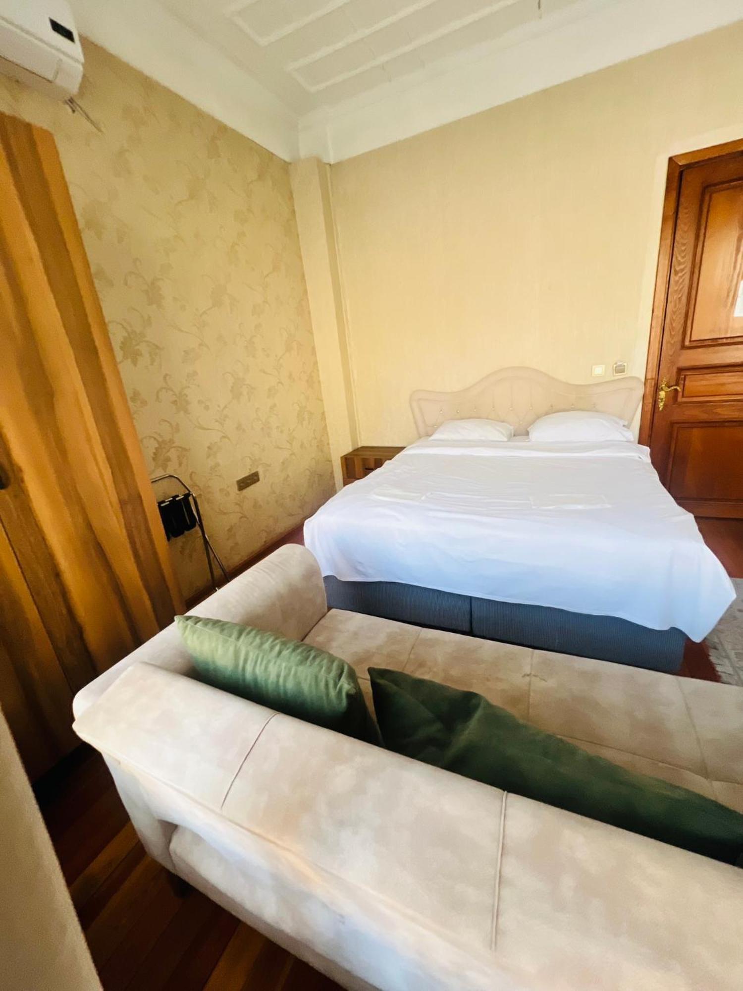 Hotel Amida&nurayhousehotel